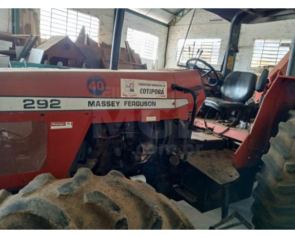 Foto de COTIPORÃ/RS - Trator agrícola Massey Fergusson MF 292