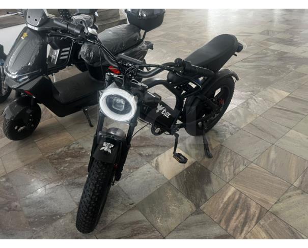 Foto de ITAÚNA/MG- BIKE ELÉTRICA V8 1000W BATERIA LÍTIO MARCA EVEE -PA13244