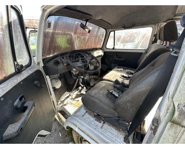 Foto de RIO DAS OSTRAS/RJ - VW - VOLKSWAGEN  KOMBI