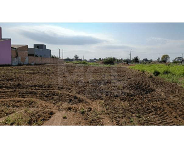Foto de CEREJEIRAS/RO - Terreno urbano com 330,00 m² no Setor Industrial 06