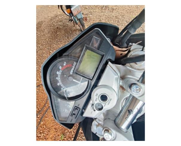 Foto de ARAXÁ/MG - Motocicleta HONDA CB 300R - 2009/2010 - CIRCULÁVEL