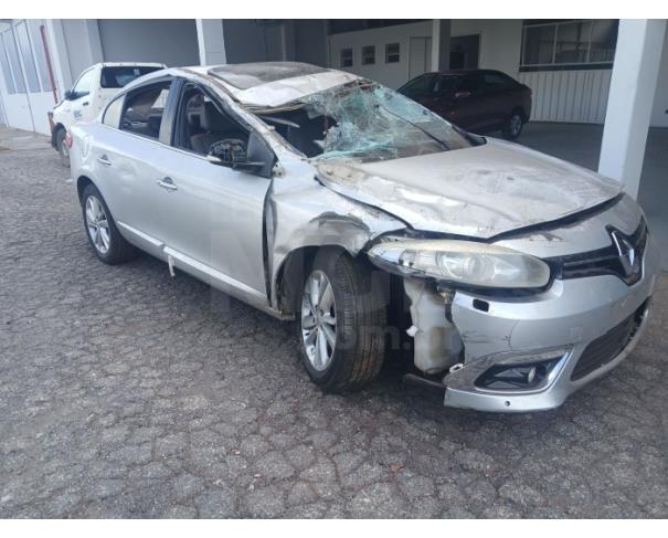 Foto de ITAÚNA/MG- RENAULT FLUENCE SEDAN PRIVILEGE 2.0 16V FLEX AUT 2015/2016- PA00968