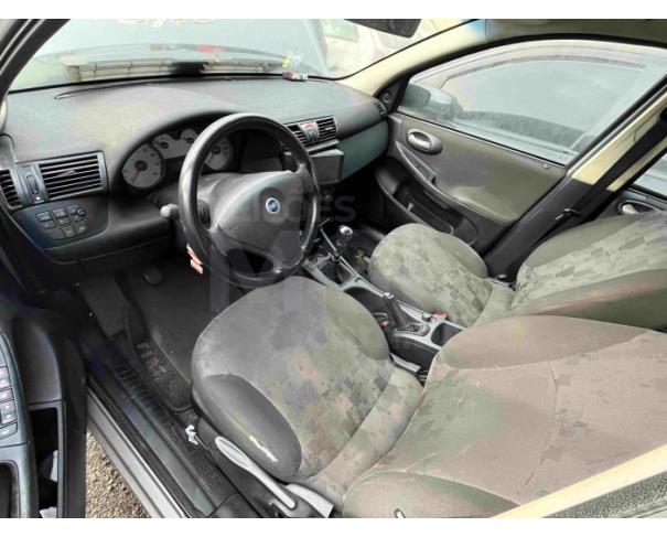 Foto de CAPIVARI/SP - VEÍCULO CONSERVADO - FIAT/STILO - 2004/2005