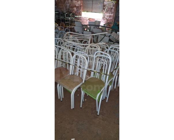 Foto de PONTES GESTAL/SP - Mesas diversas, Cadeiras diversas para escritório, Cadeiras de aço tubular
