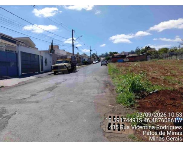 Foto de PATOS DE MINAS/MG - Lote urbano com área de 1.699,76 m², localizado no bairro de Jardim Panorâmico 
