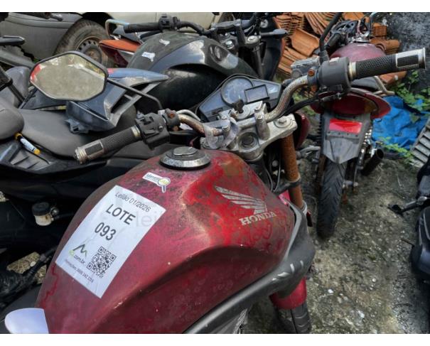 Foto de ANGRA DOS REIS/RJ-VEÍCULO CONSERVADO-HONDA/CB 300R-2010/2010