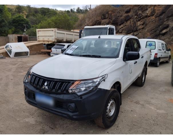 Foto de Águia Branca /ES- Caminhonete L200 Triton Sport GL- 2018/2019