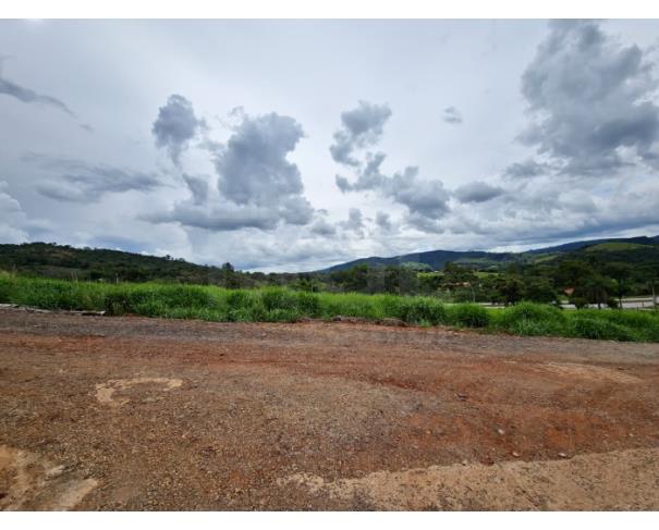Foto de CARMOPOLIS DE MINAS/MG TERRENO URBANO COM ÁREA DE 3.745,42M2  NO LOTEAMENTO RESIDENCIAL ECOLÓGICO CAMPO DAS VERTENTES