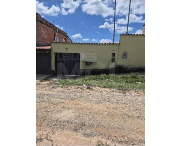Foto de ESMERALDAS/MG — Casa com 2 quartos (F8444408559595)