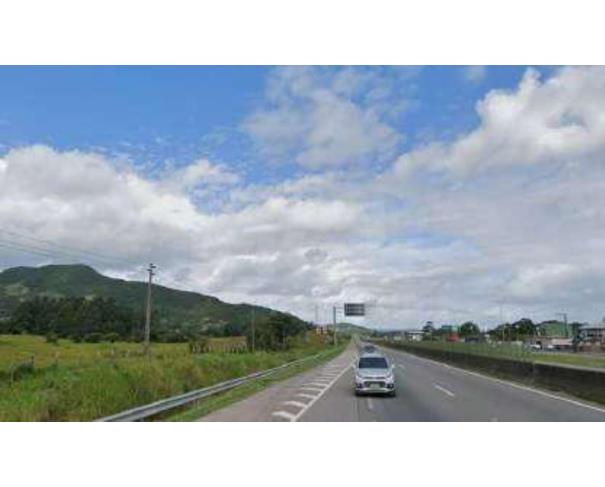 Foto de IMBITUBA/SC - Terreno com 57.934,38m² na BR-101, km 282,5 bairro Nova Brasília