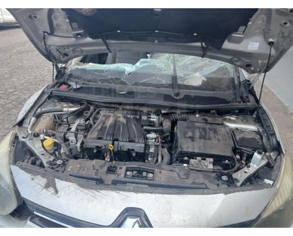 Foto de ITAÚNA/MG- RENAULT FLUENCE SEDAN PRIVILEGE 2.0 16V FLEX AUT 2015/2016- PA00968