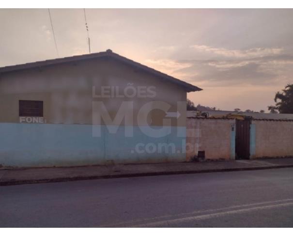 Foto de ELÓI MENDES/MG — Galpão industrial com área construída de 1.200m²
