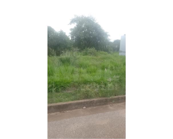 Foto de FORMIGA/MG LOTE COM ÁREA DE 480M2 LOTEAMENTO DE FURNAS IATE CLUBE