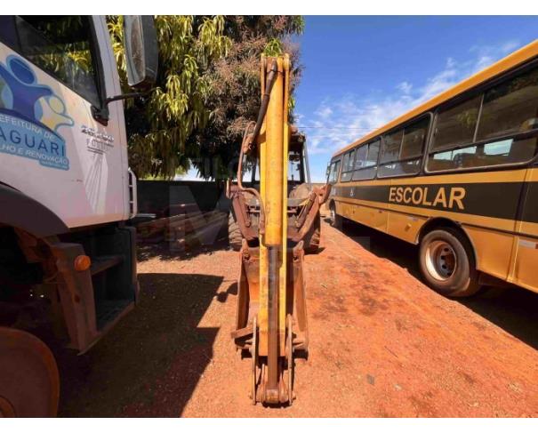 Foto de ITAGUARI/GO - Retroescavadeira Randon 4x4