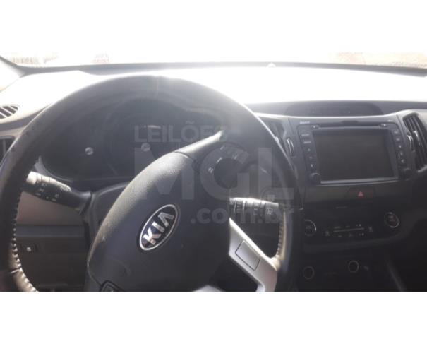 Foto de ITAÚNA/MG - CARRO - KIA / SPORTAGE EX2 OFFG4 2013/2014