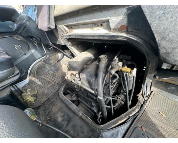 Foto de RIO DAS OSTRAS/RJ - CAMINHÃO MEC. OPERAC.MERCEDES MENZ MB 710
