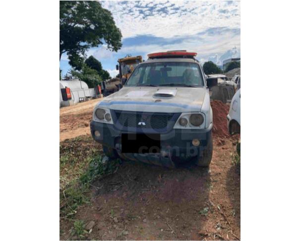 Foto de CARMO/RJ - Caminhonete Mitsubishi L200 4X4 GL, 2011/2011, DIESEL 