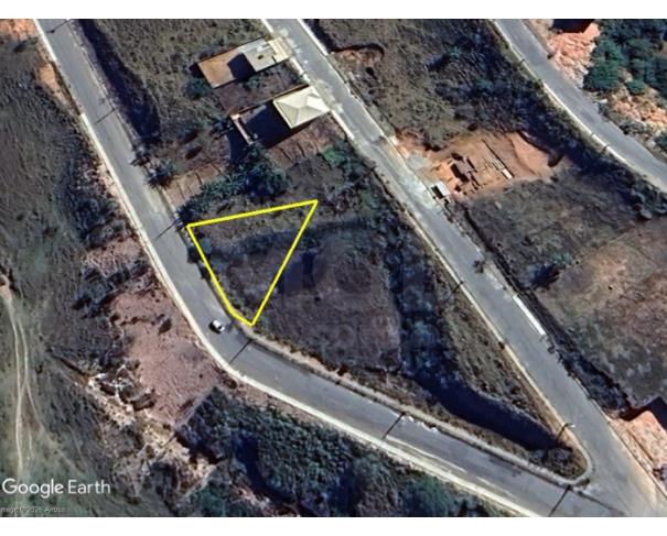Foto de CONSELHEIRO LAFAIETE/MG - Lote nº 26 da quadra 9 com 593,12m² no Bairro Belvedere I