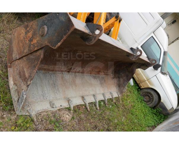 Foto de BELA VISTA DO TOLDO/SC - Retroescavadeira JCB, modelo 4CX 4x4