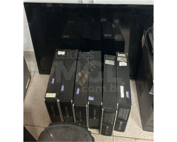 Foto de BRASILIA/DF - Material de Informática e eletrônicos.