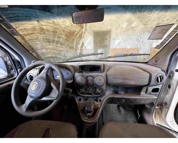 Foto de PIRAPETINGA/MG - Fiat/Doblo Greencar Mo4, 2016/2016, FLEX 