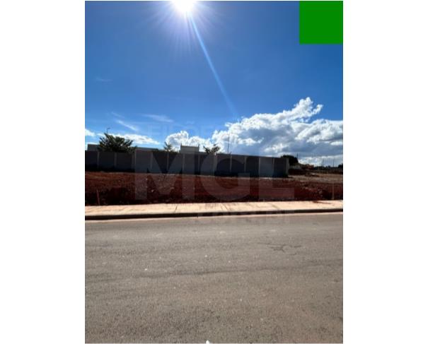 Foto de CAMPOS ALTOS/MG - Um lote de terreno com área total de 263,30m², sito a Rua Coronel Frederico Franco