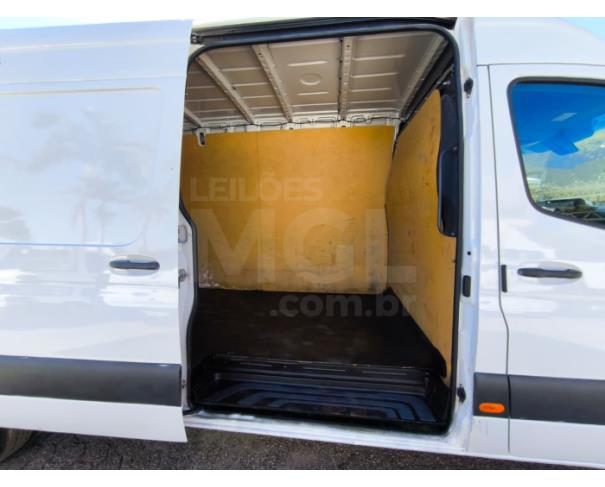 Foto de ITAÚNA/MG- M.BENZ 517 SPRINTER F 2024/2025-PA13334