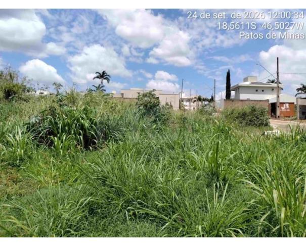 Foto de PATOS DE MINAS/MG - Lote urbano com área de 4.523,46 m², localizado no bairro Altos dos Caiçadas 