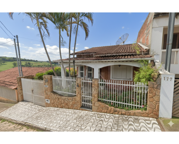 Foto de OURO FINO/MG — [Fração ideal de 50% sobre] uma casa no Pq. Res. Palomos