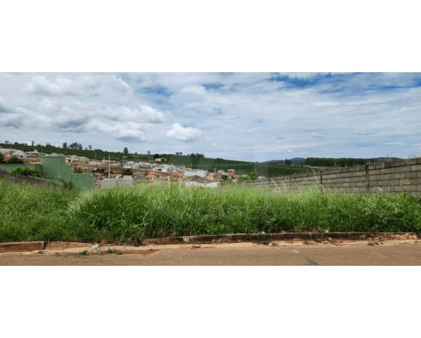 Foto de BOA ESPERANÇA/MG TERRENO SITUADO EM ILICÍNEA ANEXA AO BAIRRO DO GLÓRIA COM ÁREA DE 1204M2