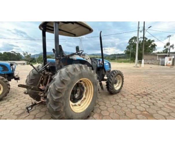 Foto de OLIMPIO NORONHA/MG - Trator Agrícola LS, modelo PLUS 90