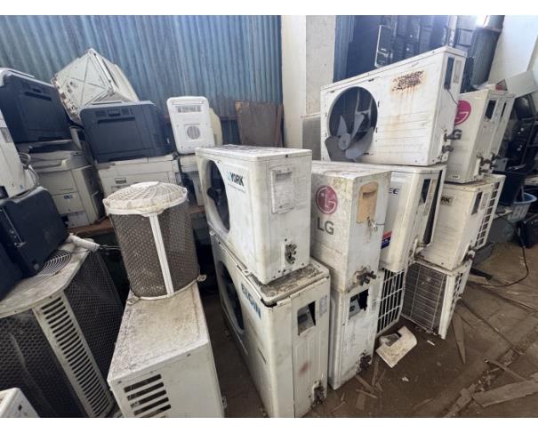 Foto de CAMPO DOS GOYTACAZES/RJ-Eletrônicos, informática (CPUS, monitores, estabilizadores, teclados, impressoras, ares condicionados, televisores, impressoras).