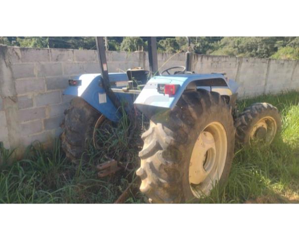 Foto de TUNAS DO PARANÁ/PR -  Trator New Holland, modelo TT4030