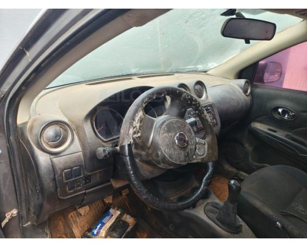 Foto de SERITINGA/MG - Nissan Versa 1.6 SL Flex, 2014/2014, FLEX 