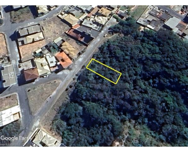 Foto de CONSELHEIRO LAFAIETE/MG - Lote nº 31 da quadra 3 com 330,00m² no Bairro Jardim Cachoeira