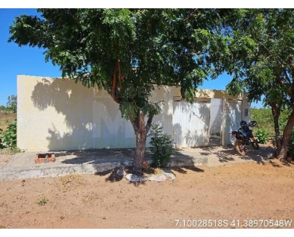 Foto de PICOS/PI — Casa com 3 quartos e 1 vaga na garagem no bairro Paraibinha