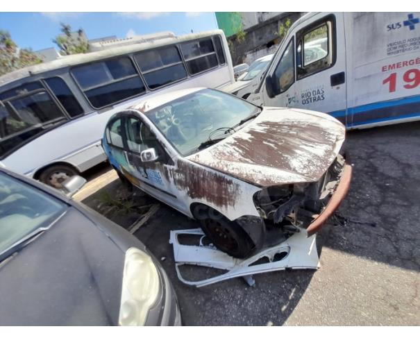 Foto de RIO DAS OSTRAS/RJ - VW POLO SEDAN 1.6