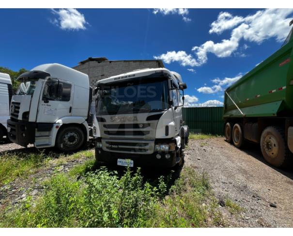 Foto de ITAÚNA/MG - CAMINHÃO SCANIA/P 360 A6X2 CABINE ESTENDIDA 201/2014 - SC1046