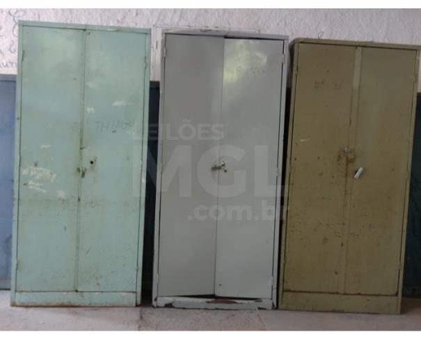 Foto de SENADOR CORTES/MG - Lote de Mobiliário em Geral