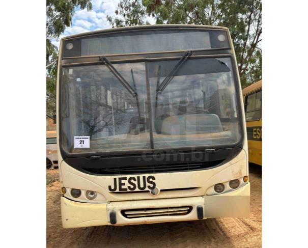 Foto de SÃO JOÃO DA PONTE/MG -  Ônibus M.Benz/Induscar Apache A, 2004/2004