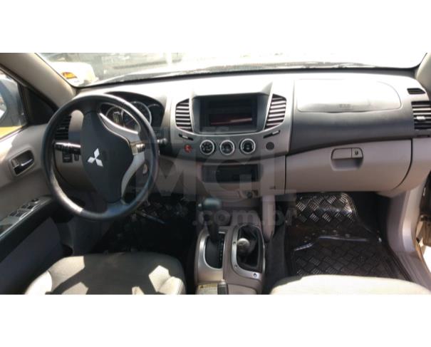 Foto de LOTE 005 - MITSUBISHI/L200 TRITON 3.2 D ANO 2009/2010 JB29887