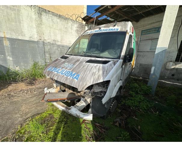 Foto de RIO DAS OSTRAS/RJ - ESPECIAL CAMINHÃO AMBULÂNCIA MERCEDES-BENZ / 415 MARIMAR A