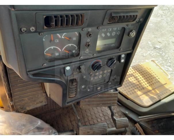 Foto de ITAÚNA MG -TRATOR DE ESTEIRA CAT  D6T XL  ANO 2021  FROTA: TE19  (TEM A LAMINA) 