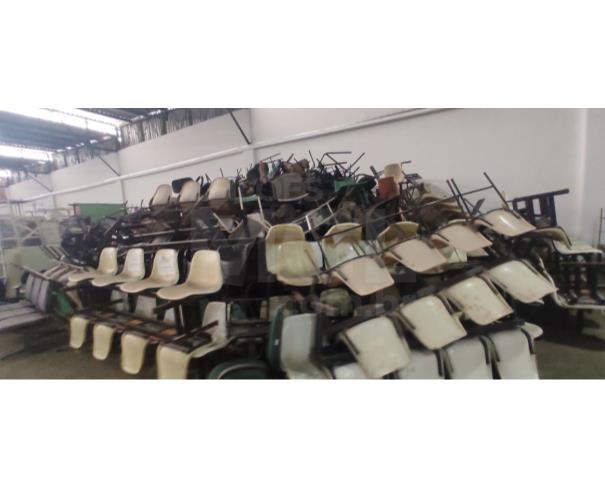 Foto de CONTAGEM/MG- Cadeiras e Longarinas e etc