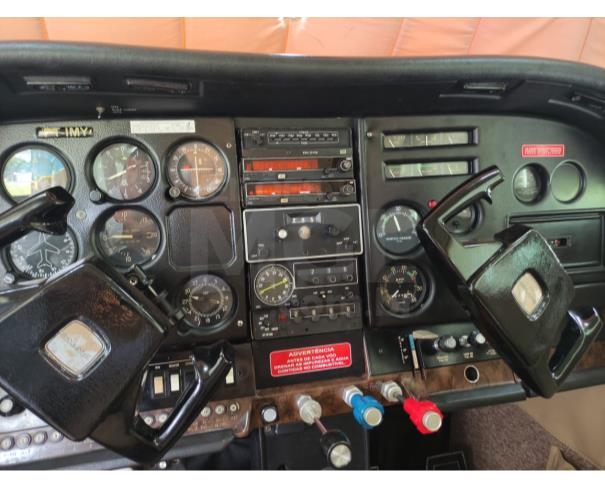 Foto de Uberaba -MG - AERONAVE (AVIÃO) CESSNA AIRCRAFT - MODELO 182P - ANO 1973 - P72199