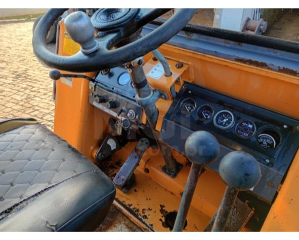 Foto de NOVA BRESCIA/RS - Pá Carregadeira Case, modelo W20E