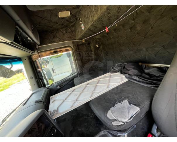 Foto de ITAÚNA/MG - CAMINHÃO SCANIA/P 360 A6X2 CABINE ESTENDIDA 201/2014 - SC1046