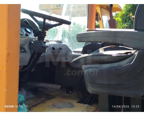 Foto de CONTAGEM/MG - PÁ CARREGADEIRA VOLVO MODELO L500 - PA13036