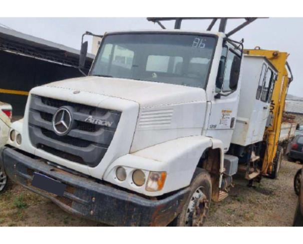 Foto de CARANDAÍ/MG - Caminhão MERCEDES-BENZ Atron 1319 - 2016/2016