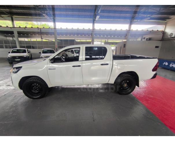 Foto de ITAÚNA/MG- TOYOTA HILUX CDLOWM4FD 2023/2023- PA13538